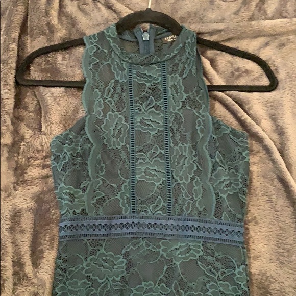 Lace Dress - Deep Emerald Color - Picture 3 of 3